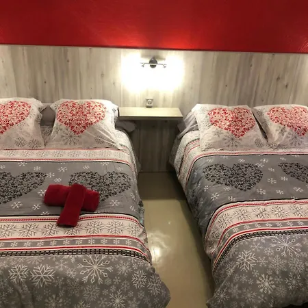 Des Remparts Hotell 2*
